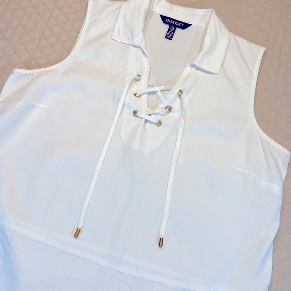 Ellen Tracy Sleeveless Tunic. Lace up Neckline. White. Hi-Lo Hem. Large. - Picture 2 of 9